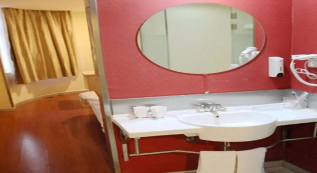 Hanting Hotel South Zhongshan Road, Забронировать Отель Цинь-Хуайн Нанкин, рядом с Xinjiekou Suning Life Square