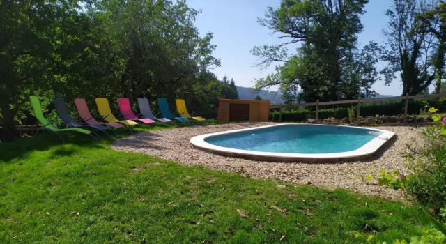 Коттедж La grange de Salvaneix Gîte pour 15 personnes 7 chambres avec 6 sdb-6wc