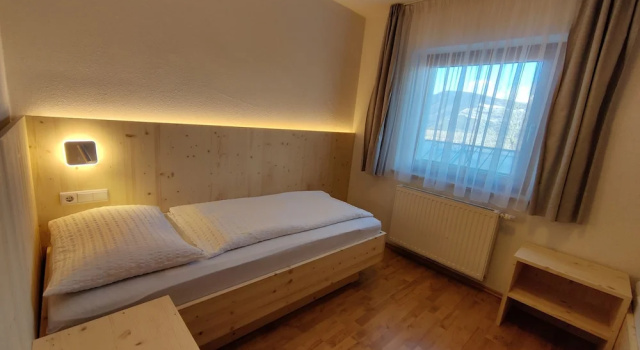 Коттедж с 2 комнатами с балконом и с видом на горы Beautiful Residence Klementhof With Gard