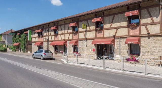 Hôtel Restaurant Laurent Perréal, Rezervasyon Otel Attignat Ain