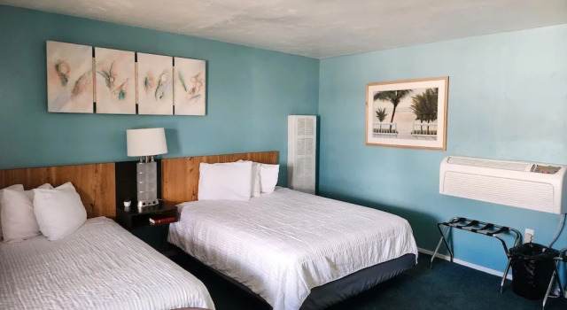 Трёхместный семейный номер Standard Roses Motel