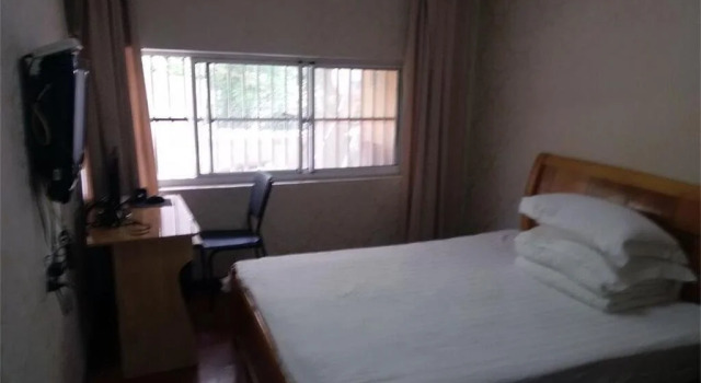 Zhenjiang Tianyuancheng Inn, Rezerwuj Hotel Jurong Jiangsu