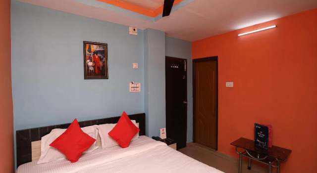 OYO 15114 Ivy Hotel, Prenota Hotel Barrackpore West Bengal