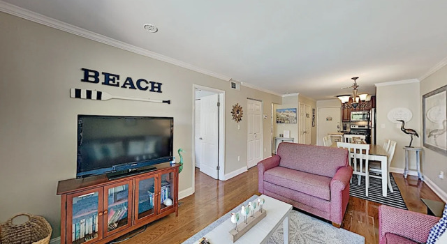 45 Hilton Head Island - 2 Br Villa, Забронировать Вилла Отели Хилтон-Хед-Айленд с бассейном, рядом с Прибрежный парк Folly Field Beach Park, Бассейн