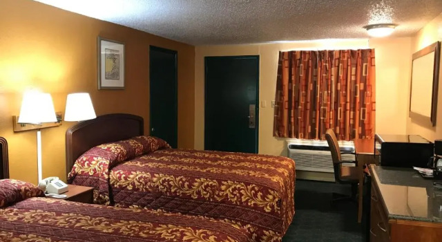 Travel Inn Weatherford, Rezerwuj Hotel Hotele i noclegi w Weatherford, Hotel