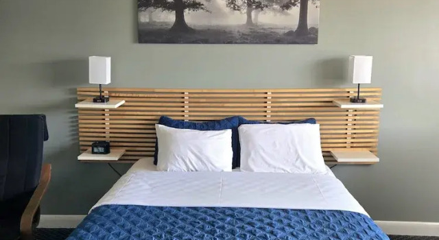 Двухместный номер Standard с балконом Lord Nelson Motel