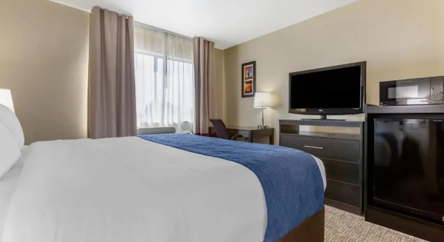 Двухместный люкс Deluxe Comfort Inn & Suites Surprise Near Sun City West