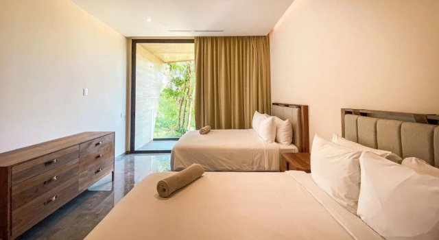 Spacious 2 Bedroom Apartment 10 min From Tulum Ruins Yoga Corner Gym Spa Access Free Shuttle to the Beach Club, Prenota Appartamento Hotel a Quintana Roo con parcheggio, Parcheggio