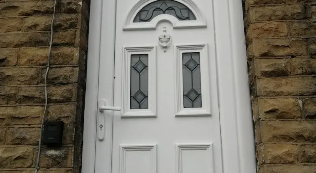 Room-charming Bradford Room to Rent With