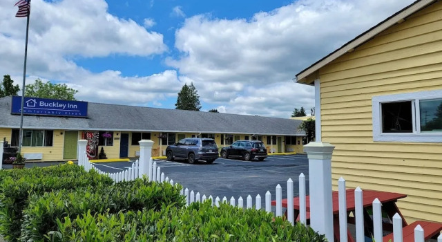 Buckley Inn