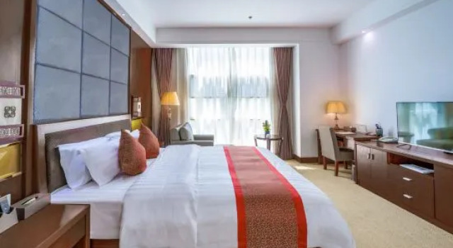 Люкс Executive Ledong Guest House (High-speed Railway Station)