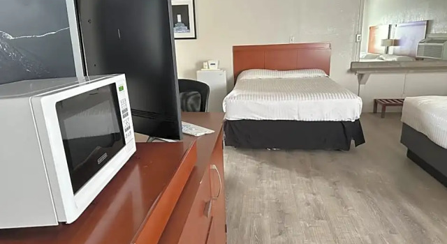 Двухместный люкс Travelodge by Wyndham Parker