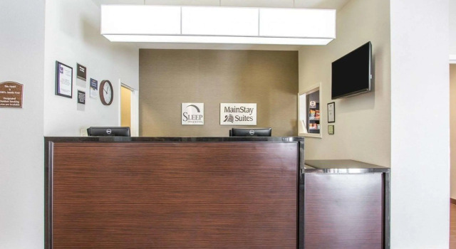 MainStay Suites Meridian - Bonita Lakes