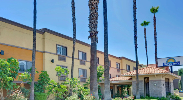Days Inn by Wyndham West Covina