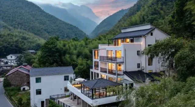 Qingchuan Zhuyin Homestay, Anji., Prenota Hotel Hotel a Huzhou con parcheggio, Parcheggio