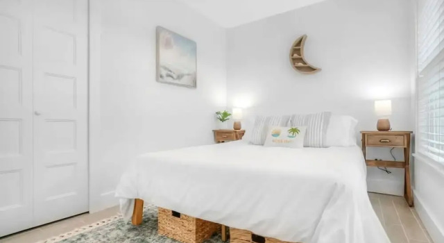 100 Steps to Sand Free Parking Smart TV Patio, Rezerwuj Apartament Hotele w Saint Augustine Area z parkingiem, Parking