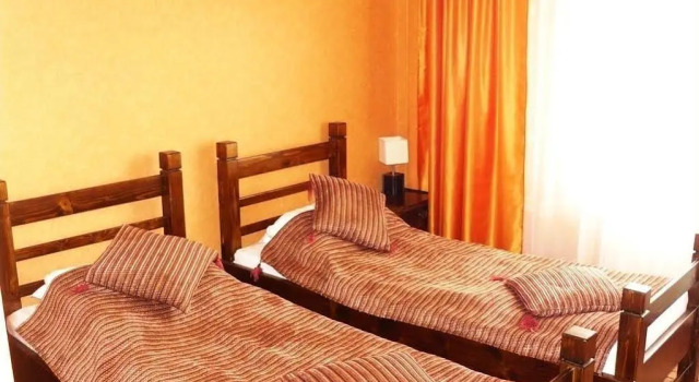 Hanul Dacilor, Rezervasyon Otel Iasi Romanya