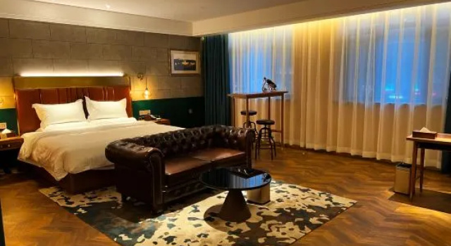 Люкс Business Zhe Fei Hotel (Urumqi Dade Zhongyinggong Subway Station）