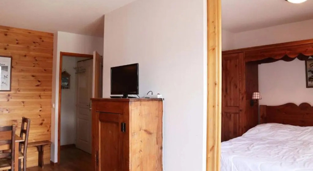 Appartement Les Orres, 3 pièces, 8 personnes - FR-1-322-325