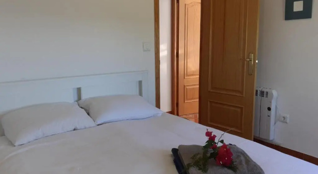 Casa Loro Loco B&B, Book Bed and Breakfast Pedralba Valencia Community