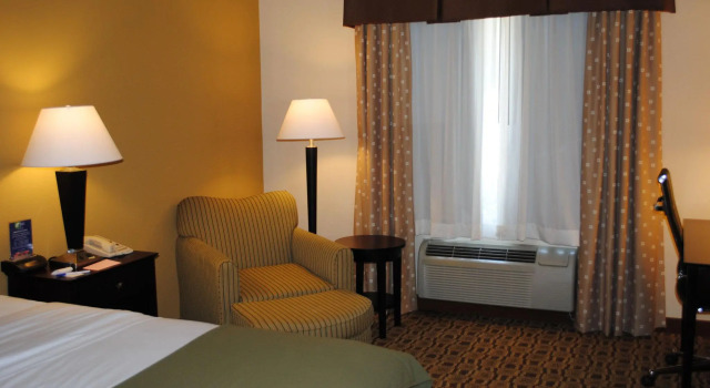 Номер Standard Holiday Inn Express Boonville by IHG