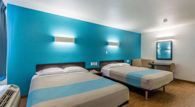 Четырёхместный номер Standard Quality Inn & Suites Port Lavaca near Lighthouse Beach