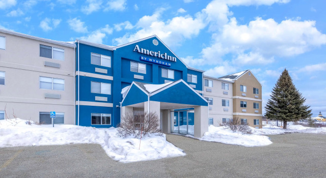 AmericInn by Wyndham Duluth