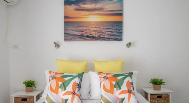 Seafront Getaway Studio, Great Location With Pool, Book Lejlighed Batehaven New South Wales