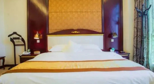 Двухместный семейный люкс Deluxe Shengjing Hotel