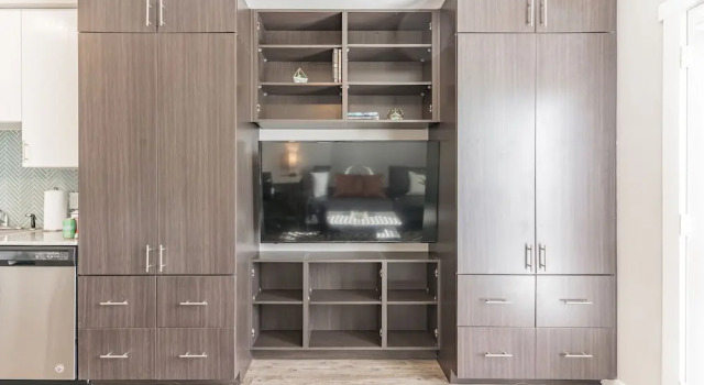 Студия East DT Houston Getaway Near Parks and Restaurants