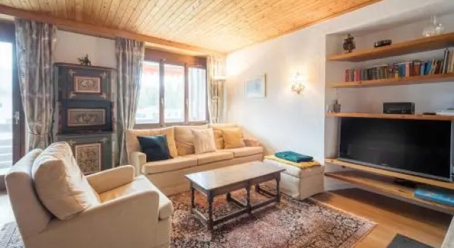 LAAX Homes - Val Signina 8-17, Book Hotel Laax 