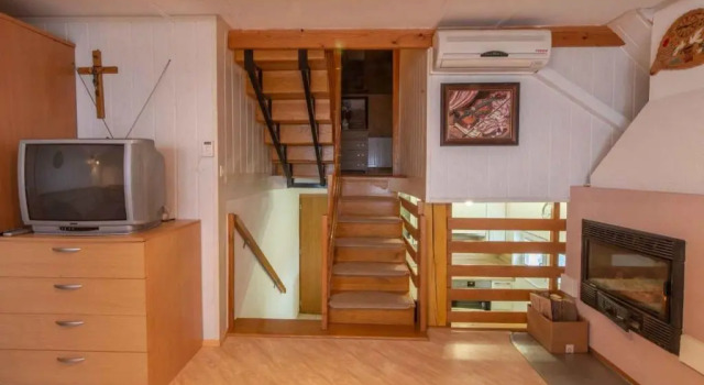 Holiday home in Novo Mesto - Dolenjska Bela krajina Unter- Weißkrain 42895, Prenota Hotel Hotel a Dolenjska con parcheggio, Parcheggio