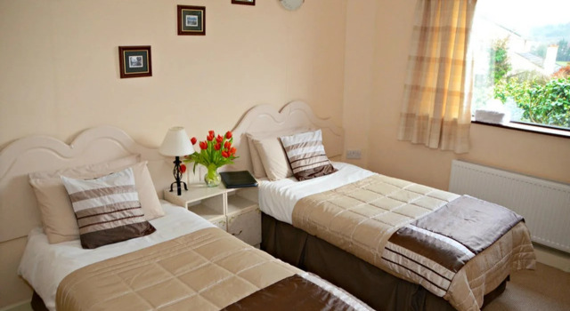 Dromhall Heights, Book Hotel Hotels in Kerry with Parking, Parking