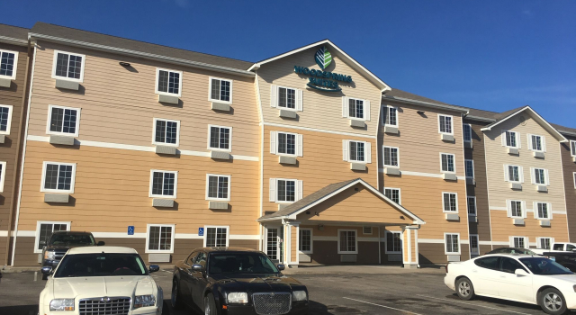 Extended Stay America Select Suites - Wichita - Airport, Prenota Hotel Hotel a Kansas con parcheggio, Parcheggio