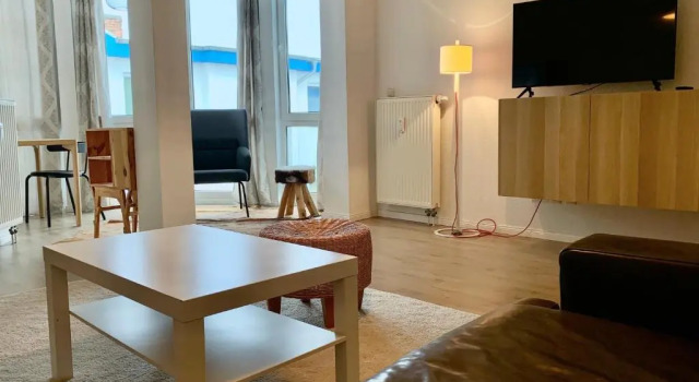 Helle und zentrale 2Zi-Whg im Herzen Magdeburgs, Prenota Hotel Hotel a Garz con parcheggio, Parcheggio