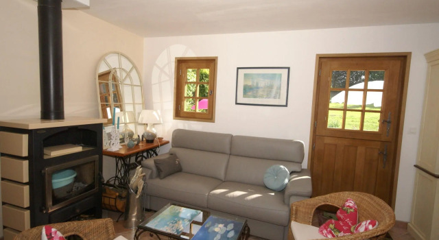 Traditional Holiday Home with Garden in Dampsmesnil, Rezervasyon Otel Vexin-sur-Epte Normandy