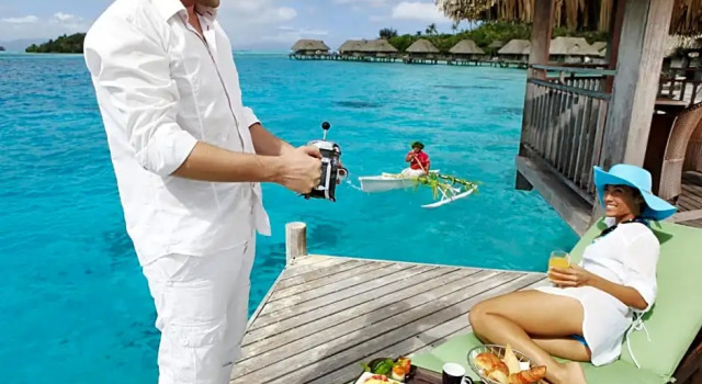 Бунгало Luxury Sofitel Bora Bora Private Island