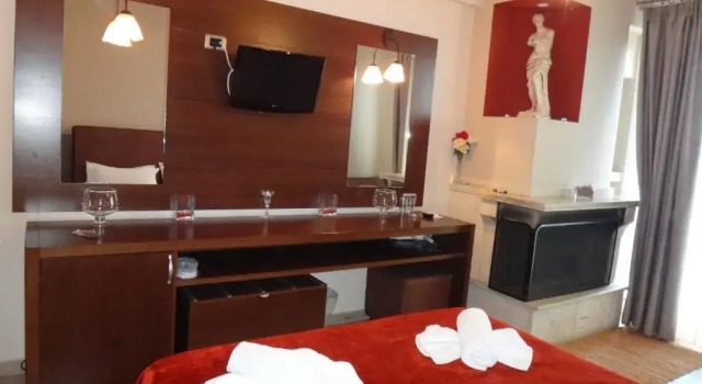 Полулюкс 9 Queens Spa Hotel