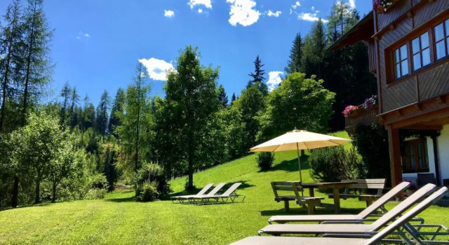 Апартаменты с видом на горы Landhaus Birgbichler - Apartments in Ramsau am Dachstein - inklusive Sommercard