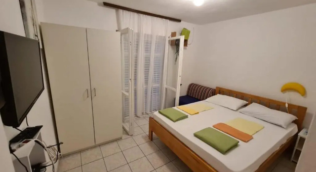 Apartments Iva i Marko, Забронировать Апартаменты/квартира Отели Марина с парковкой, Парковка