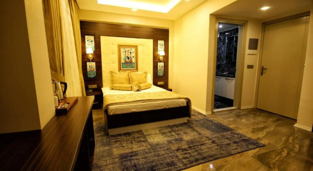Четырёхместный номер Venus Suite Hotel