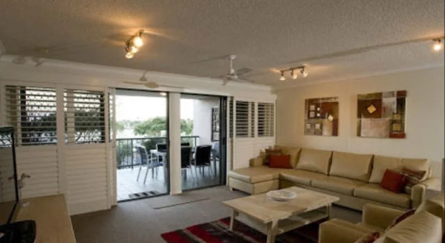 Riverdance Apartments