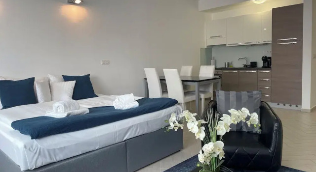 Студия апартаменты Family SWU Carrara Apartments