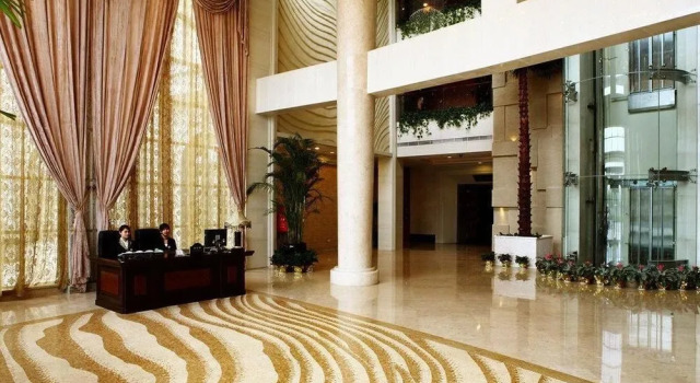 Ningbo Jin Xuan Grand Hotel, Prenota Hotel Hotel a Ningbo con parcheggio, Parcheggio