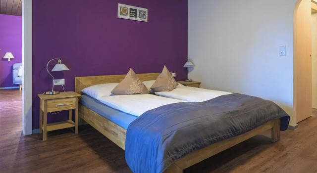 Четырёхместный номер Standard с балконом ROJ Rooms & Suites