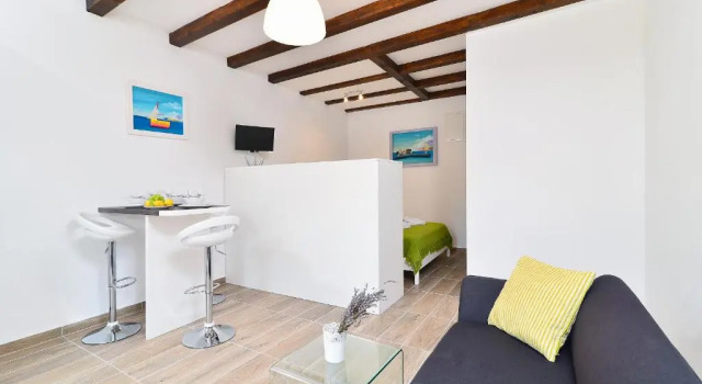 Студия Apartments and Rooms Kampanel
