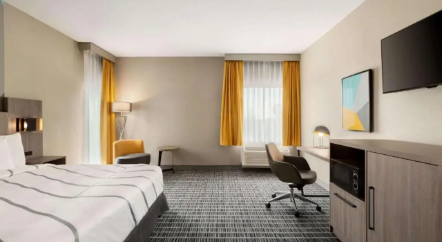 Четырёхместный номер Standard La Quinta by Wyndham Richmond-Sugarland