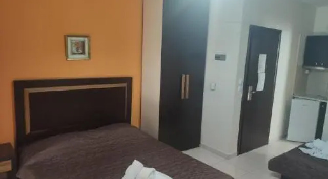 Hotel Louiza, Book Hotel Paralia 
