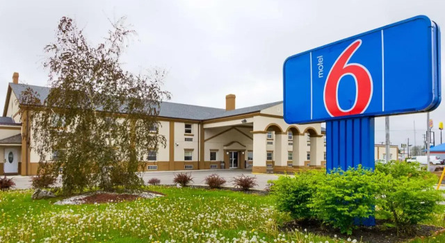 Country Hearth Inn And Suites, Prenota Hotel Sidney Ohio