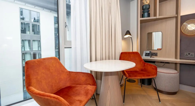 Двухместный номер Tower Accessible Deluxe DoubleTree by Hilton Hotel London - Tower of London